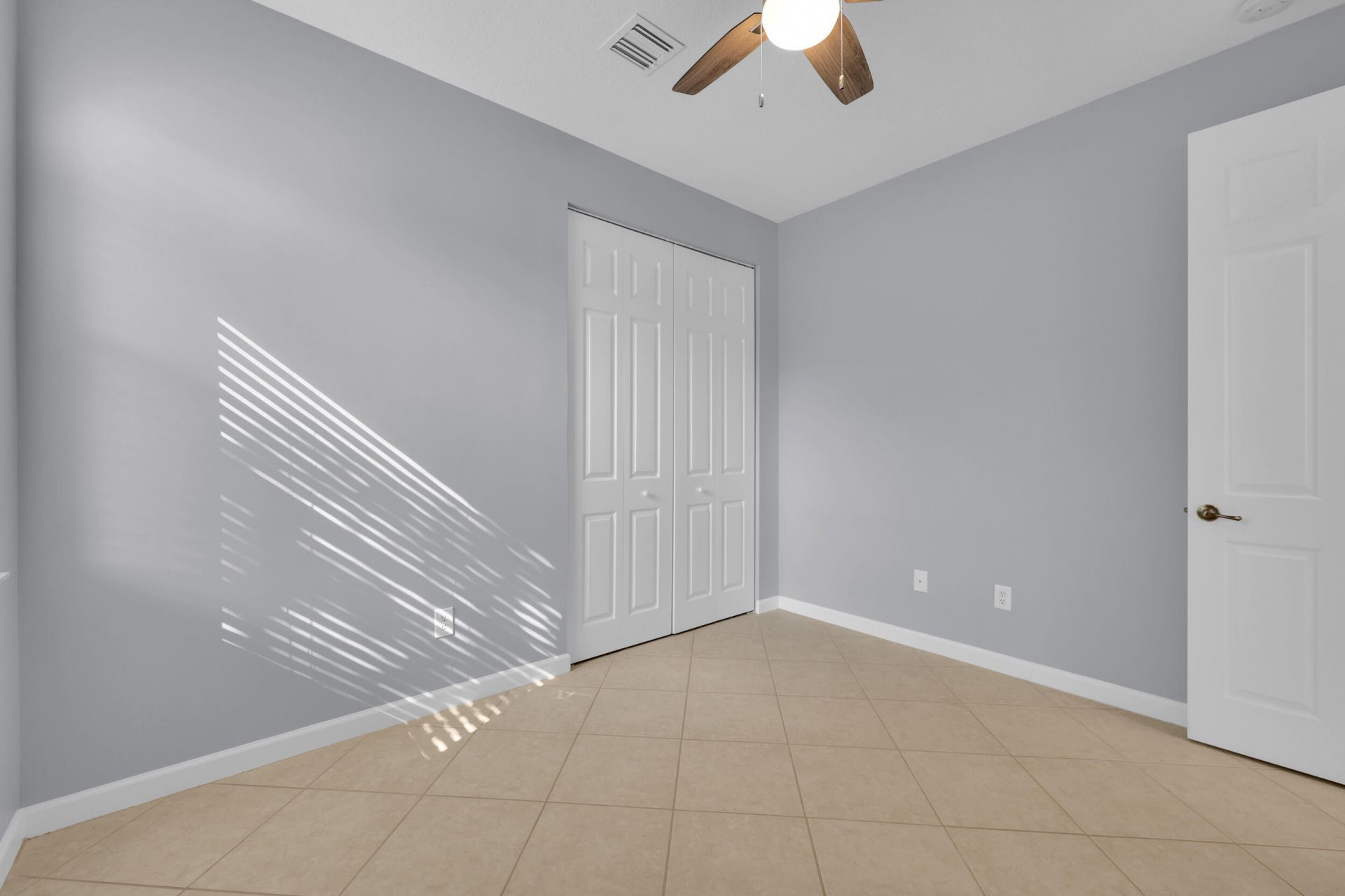 7041 SE Bay Hill Drive, Stuart, FL 34997 Photo