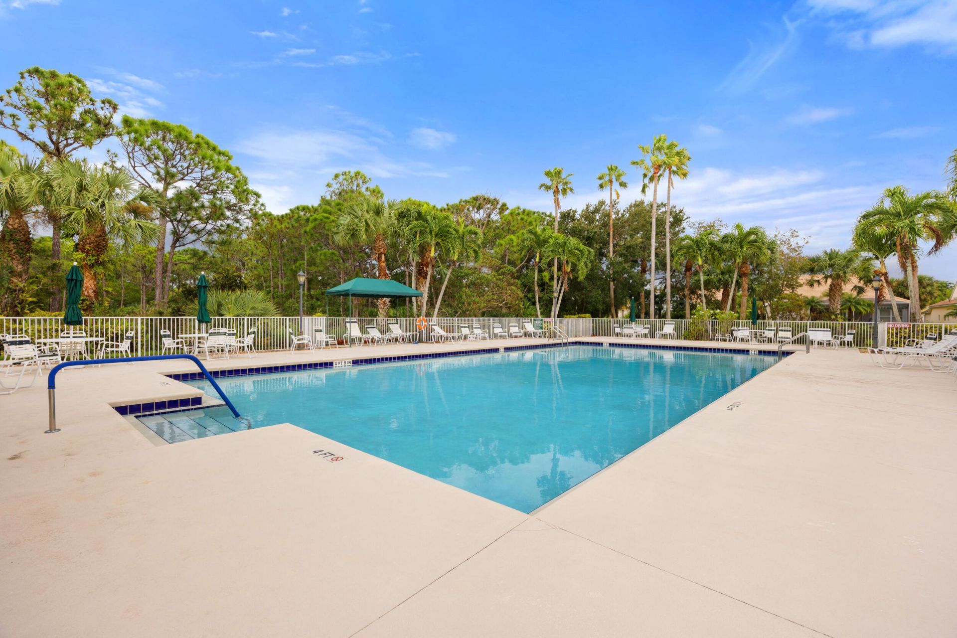 7041 SE Bay Hill Drive, Stuart, FL 34997 Photo