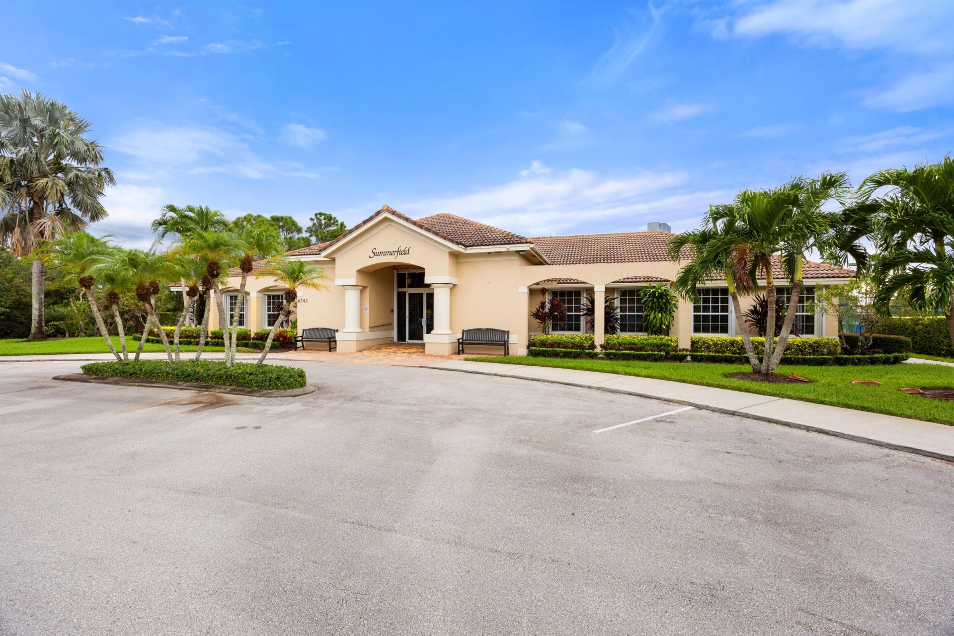 7041 SE Bay Hill Drive, Stuart, FL 34997 Photo
