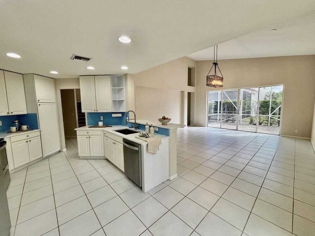 23426 Alzira Circle, Boca Raton, FL 33433 Photo