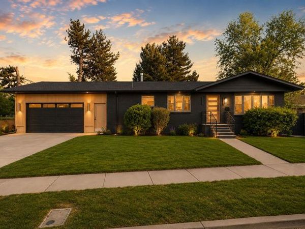 1098 E LORI WAY, Murray, UT 84117
