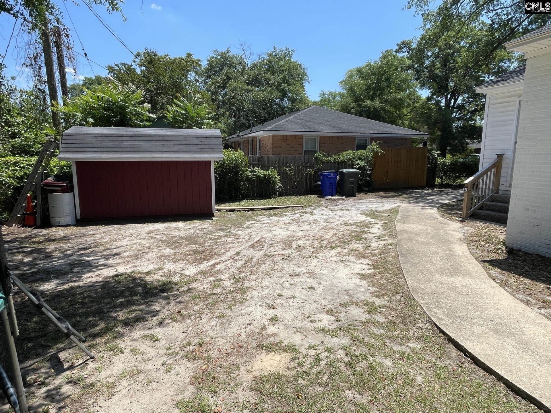 2434 Paxton Street  Photo 23