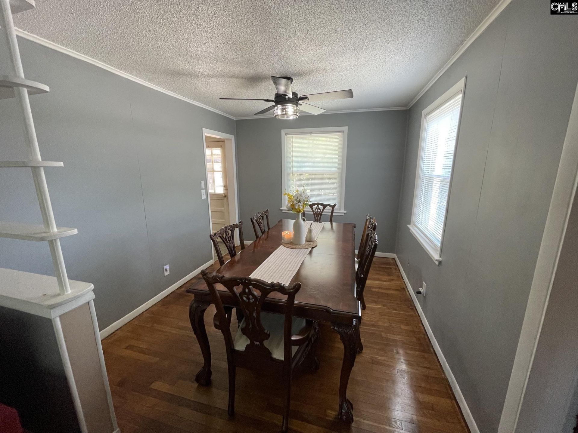2434 Paxton Street  Photo 7
