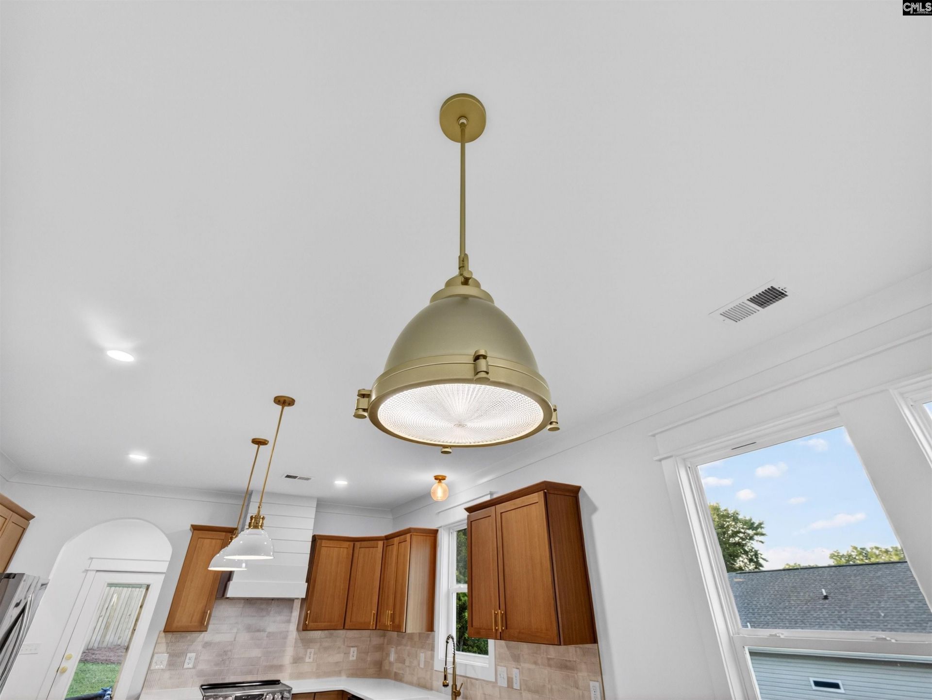 1116 Nazareth Road Photo 28