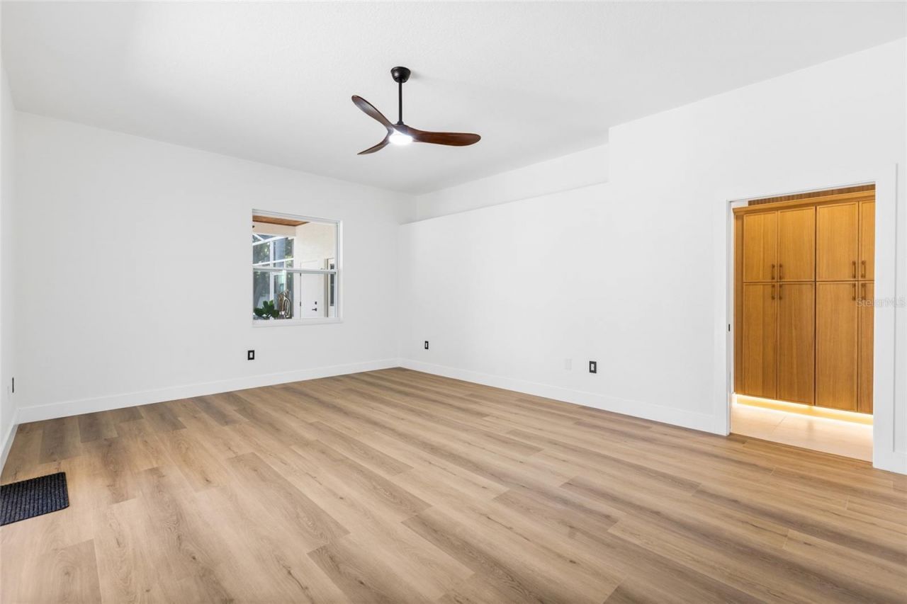 1534 E Lake Woodlands Parkway, Oldsmar, FL 34677 Photo