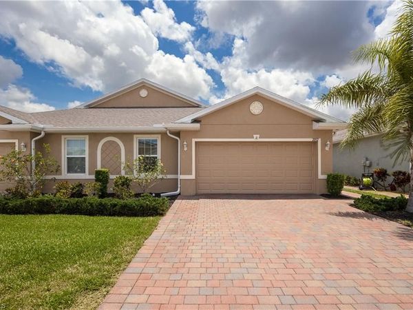 2052 Pigeon Plum WAY, NORTH FORT MYERS, FL 33917
