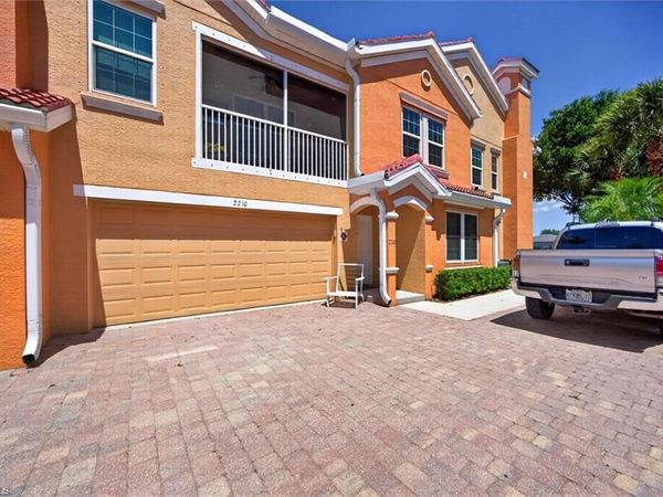 1806 Concordia Lake CIR , Unit 2210, CAPE CORAL, FL 33909