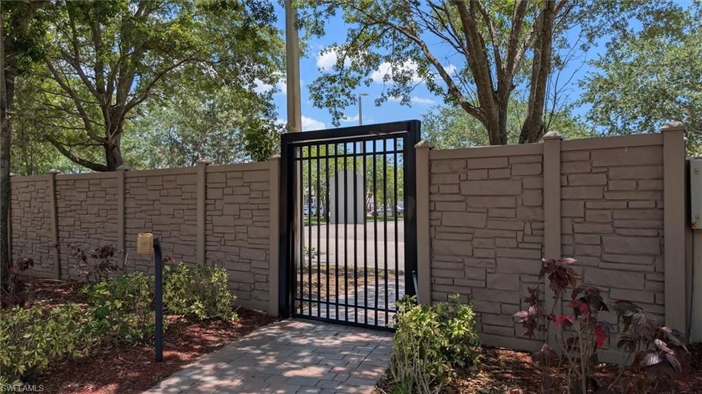 1806 Concordia Lake Cir , Unit 2210, Cape Coral, FL 33909 Photo