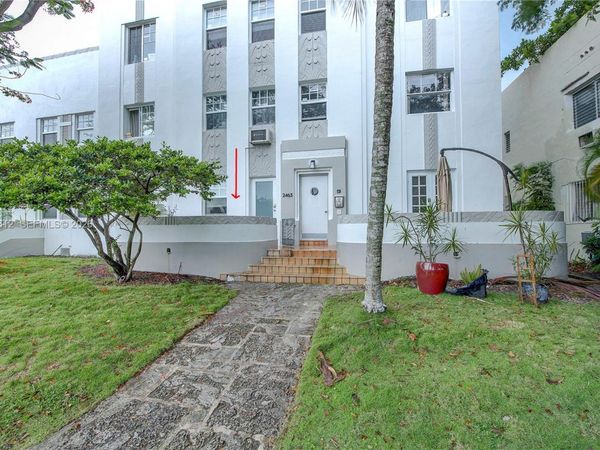 2463 Pine Tree Dr , Unit 3, Miami Beach, FL 33140