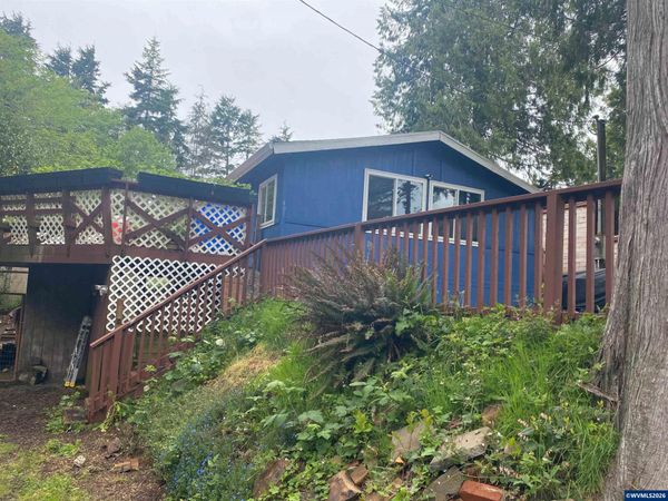 401 SE Surf Av, Lincoln City, OR 97367