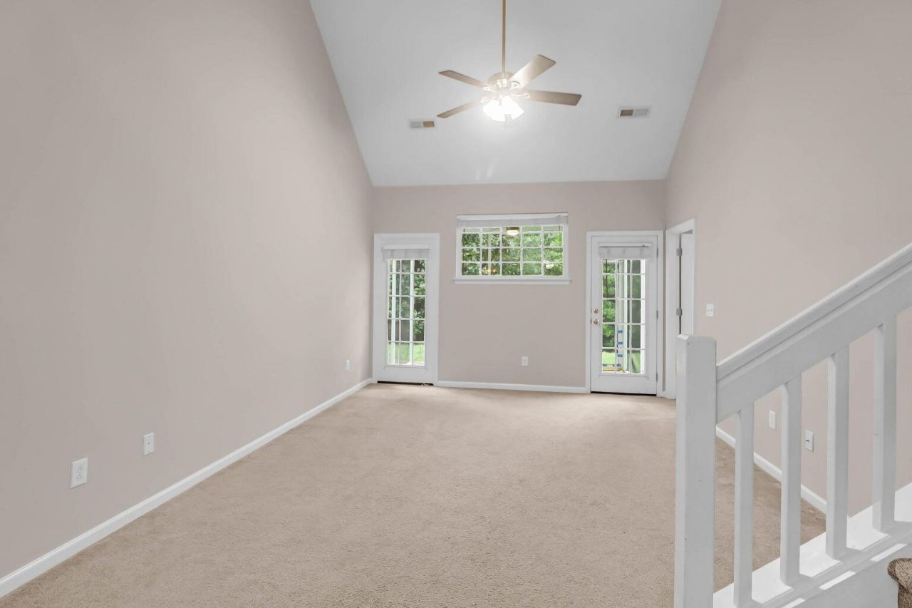 8712 Grassy Oak Trail Photo 18