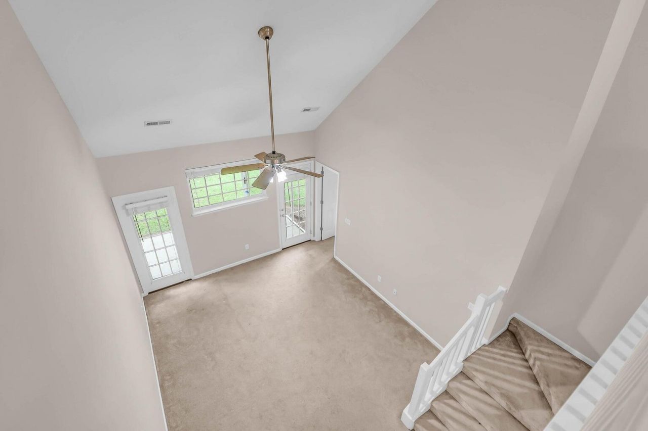 8712 Grassy Oak Trail Photo 27