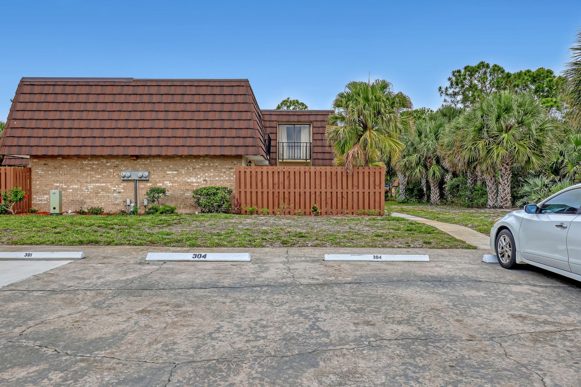 5808 SE Riverboat Drive, Unit 304, Stuart, FL 34997 Photo