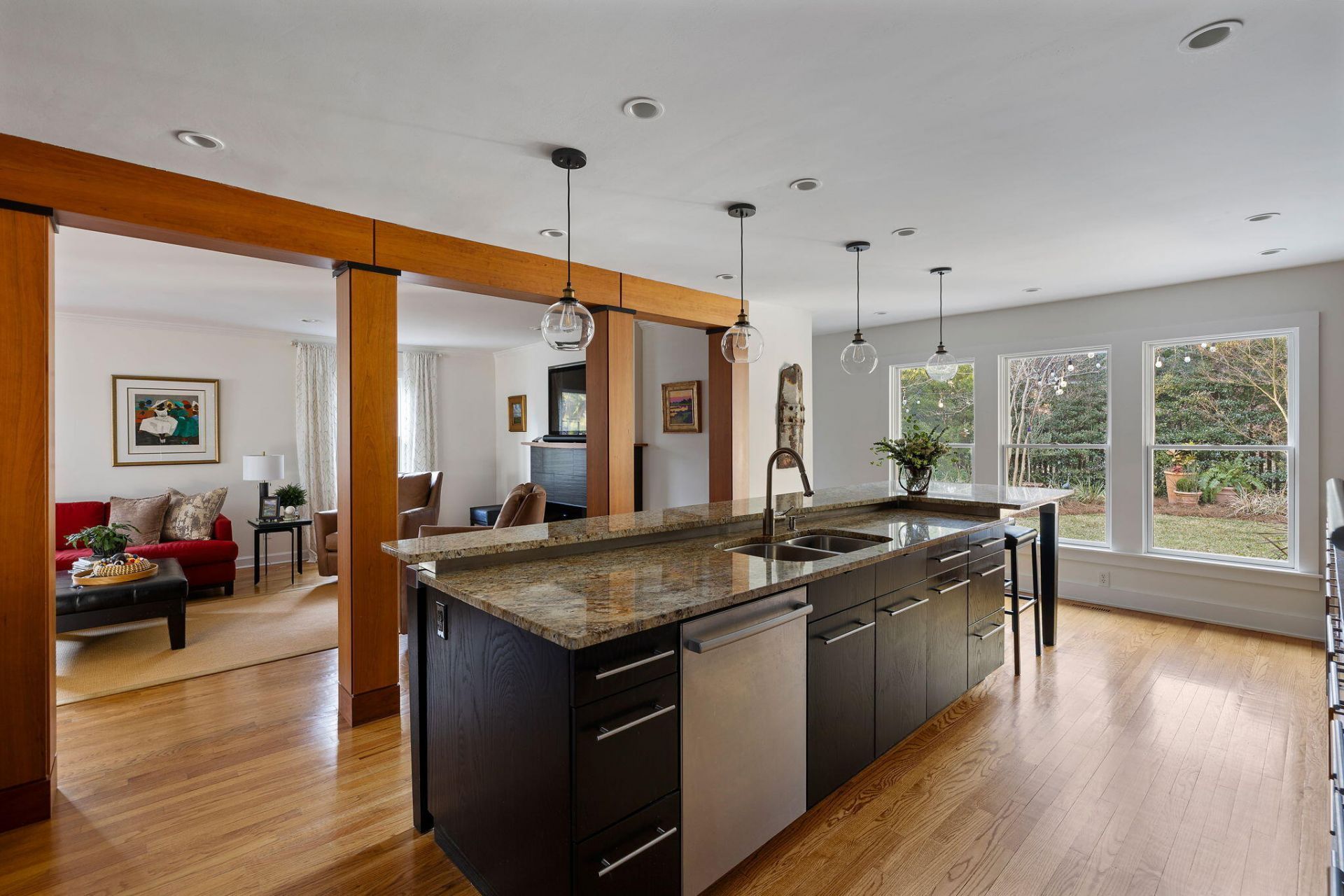 272 Bampfield Drive Photo 6