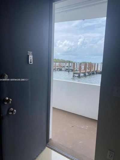 770 NE 69th St , Unit 1E, Miami, FL 33138 Photo