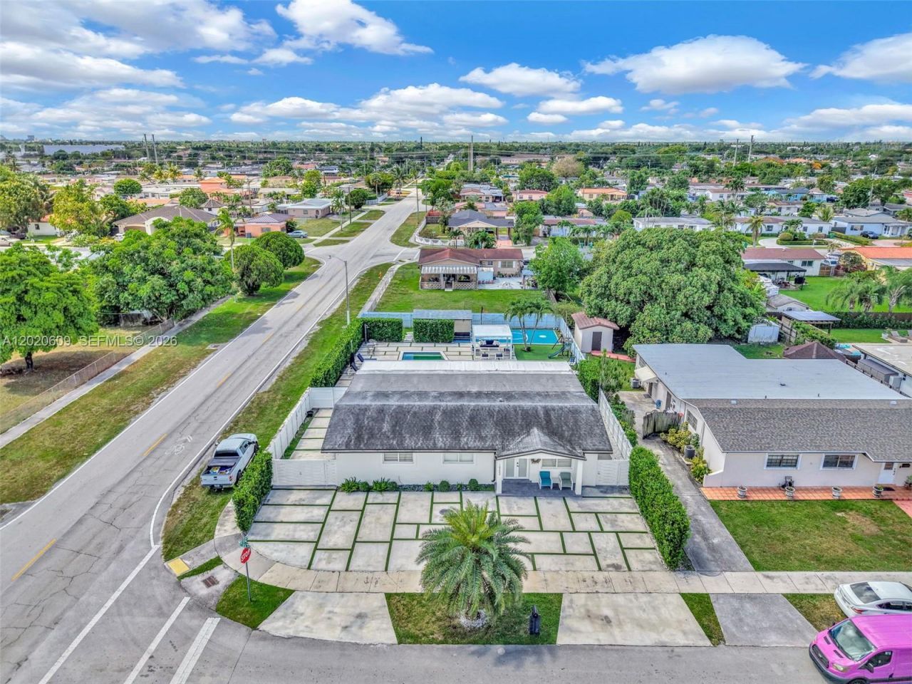 10202 SW 33rd St , Miami, FL 33165 Photo