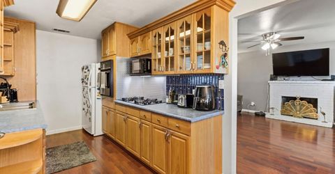 2318 Thompson Way, Sacramento, CA 95822 Photo
