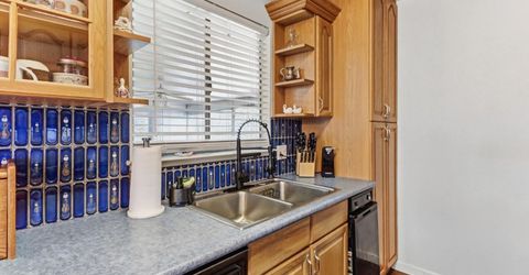 2318 Thompson Way, Sacramento, CA 95822 Photo