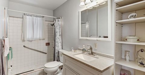 2318 Thompson Way, Sacramento, CA 95822 Photo