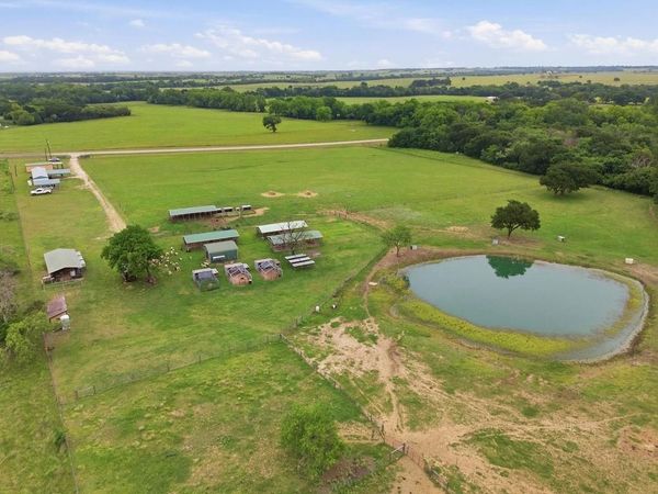 7956 Fm 2114, Hubbard, TX 76648