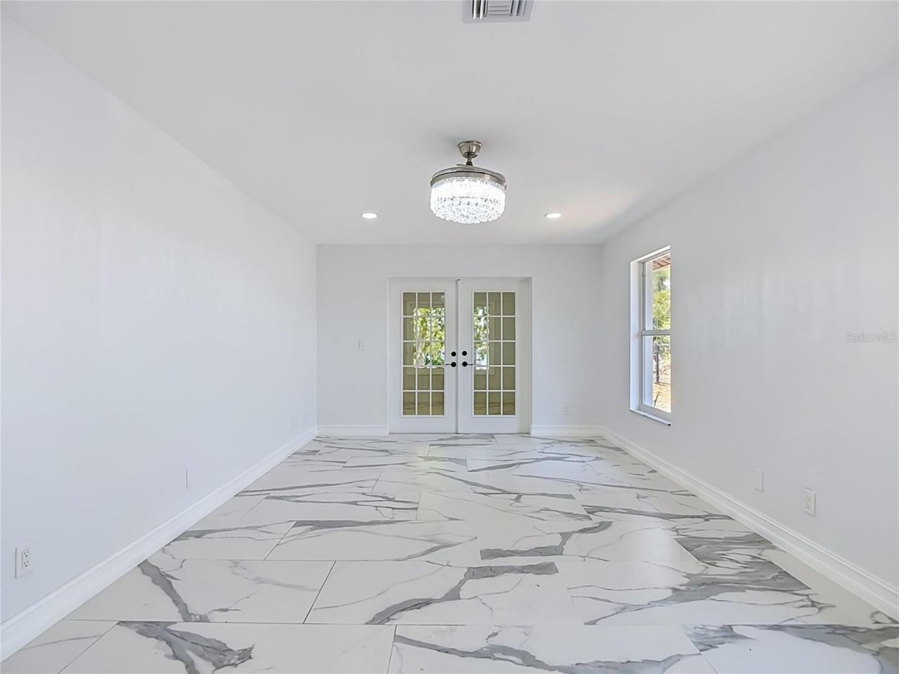 2503 Aviation Parkway , Cape Coral, FL 33904 Photo
