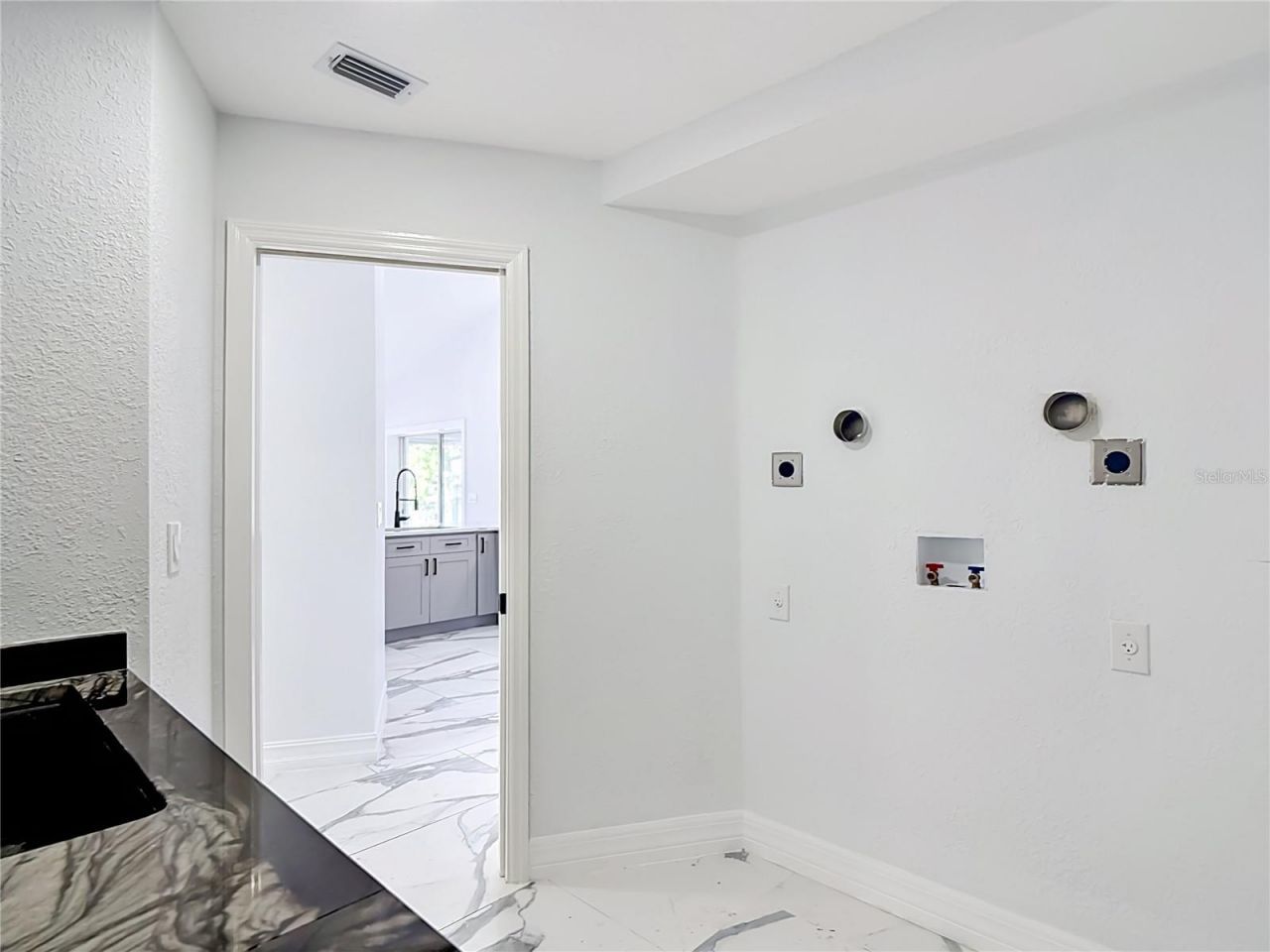 2503 Aviation Parkway , Cape Coral, FL 33904 Photo
