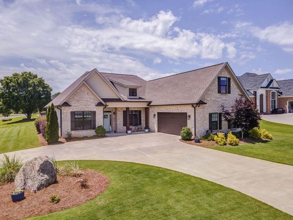 109 Mountain Laurel Lane, Calhoun, GA 30701