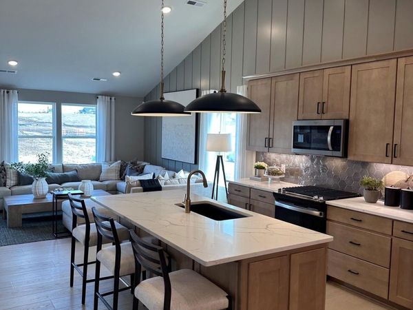 8852 63rd Street S, Cottage Grove, MN 55016