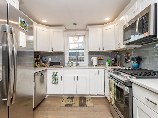 195 School Street, Unit 3, Somerville, MA 02145