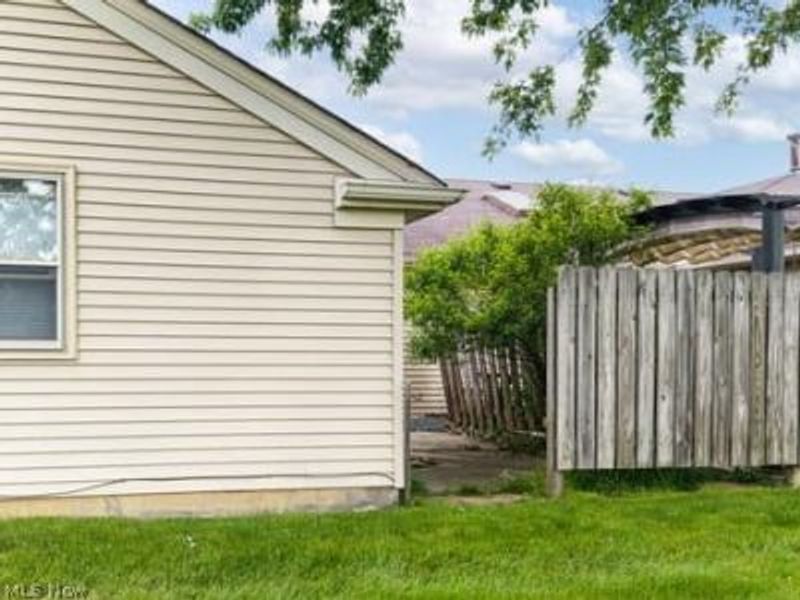 170 Sturbridge Drive, Medina, OH 44256 Photo 4