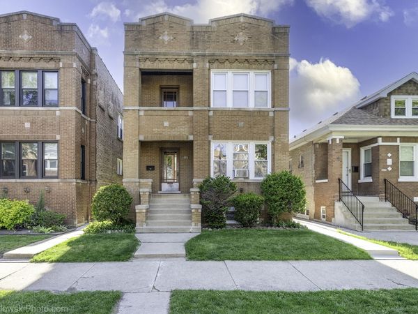 4146 N Marmora Avenue, Chicago, IL 60634