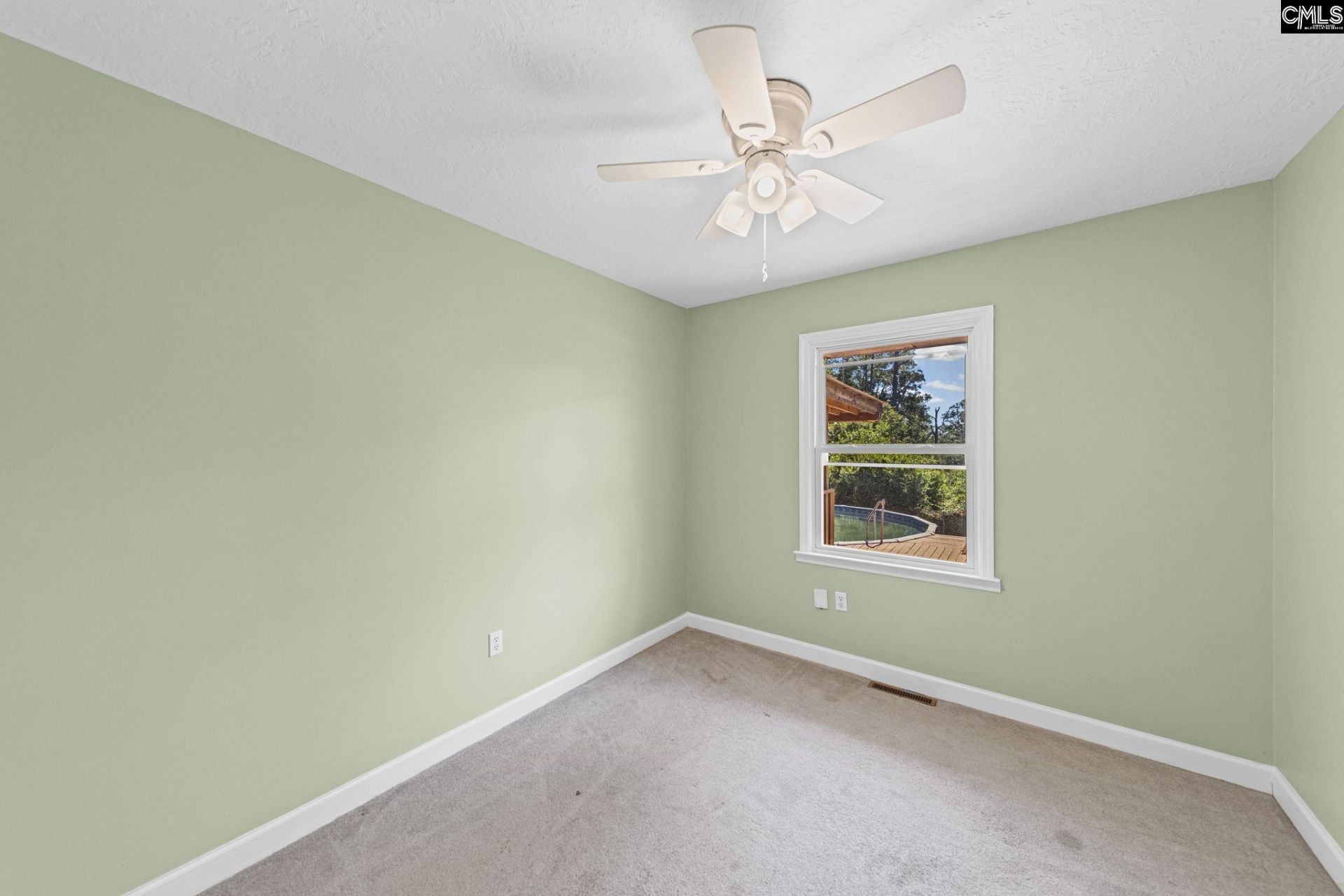 628 Hampton Circle Photo 24