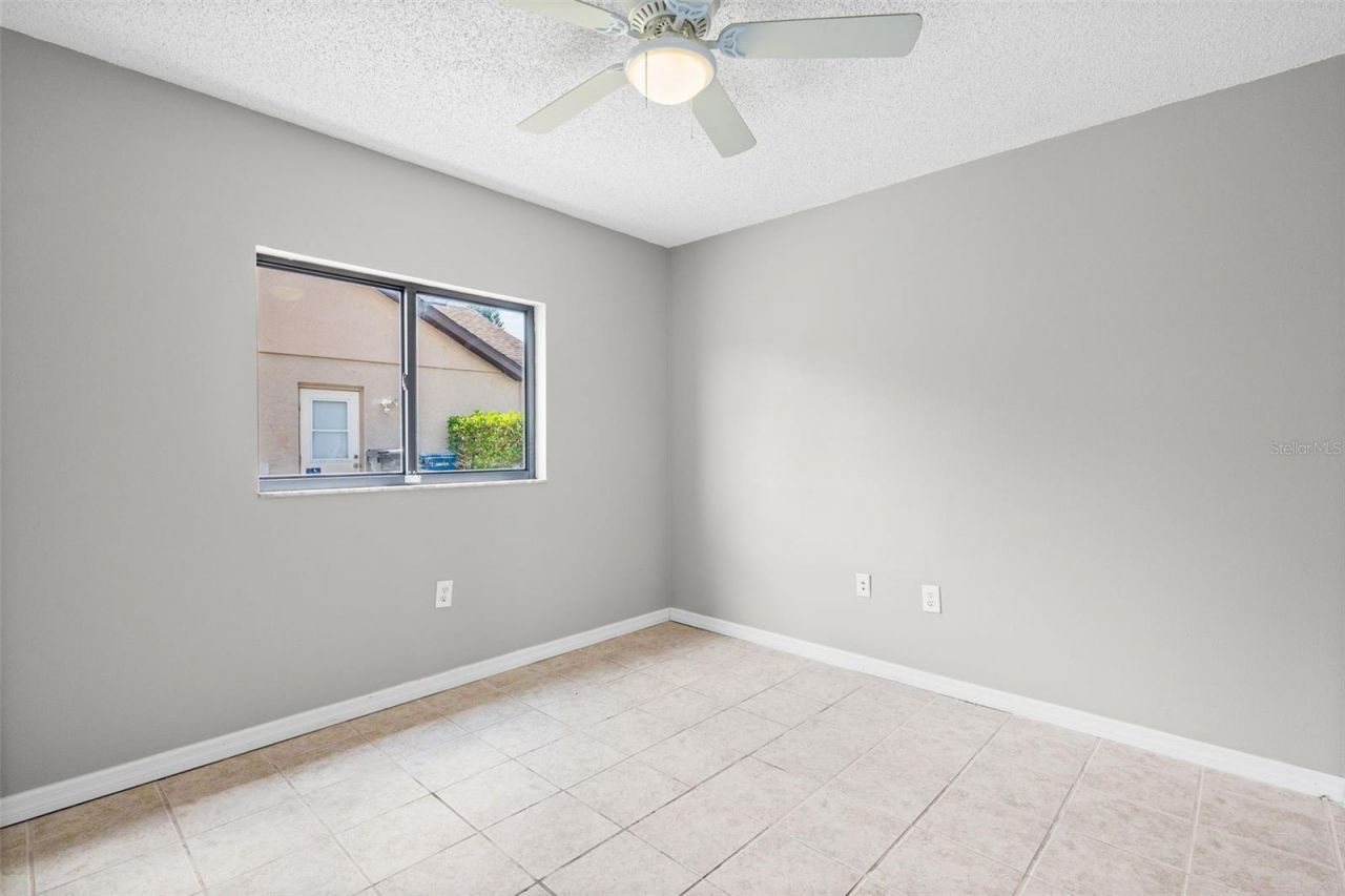7807 38th Court E, Sarasota, FL 34243 Photo