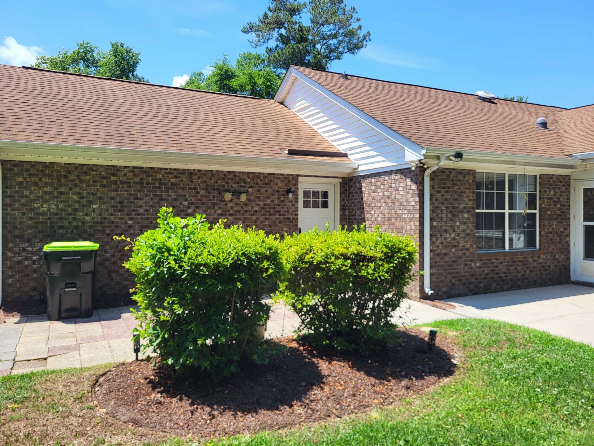 404 Ashwood Ln.  Photo 10