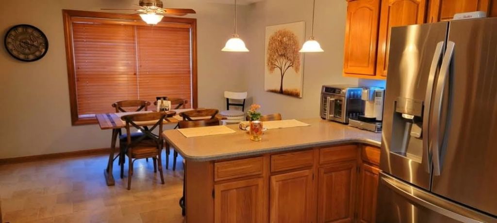 404 Ashwood Ln. Photo 11