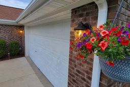 404 Ashwood Ln. photo 4