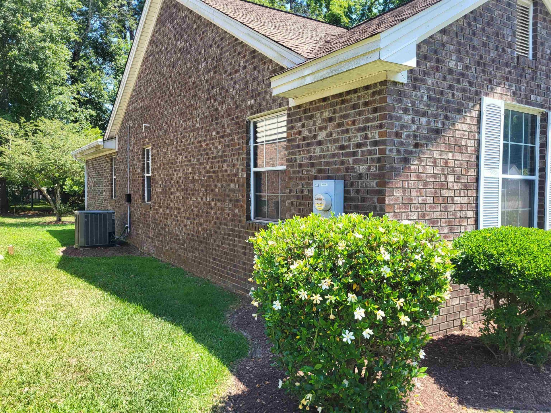 404 Ashwood Ln.  Photo 9