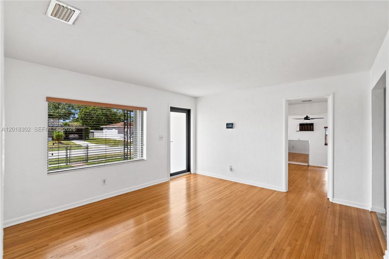 3155 NW 81st Ter , Miami, FL 33147 Photo