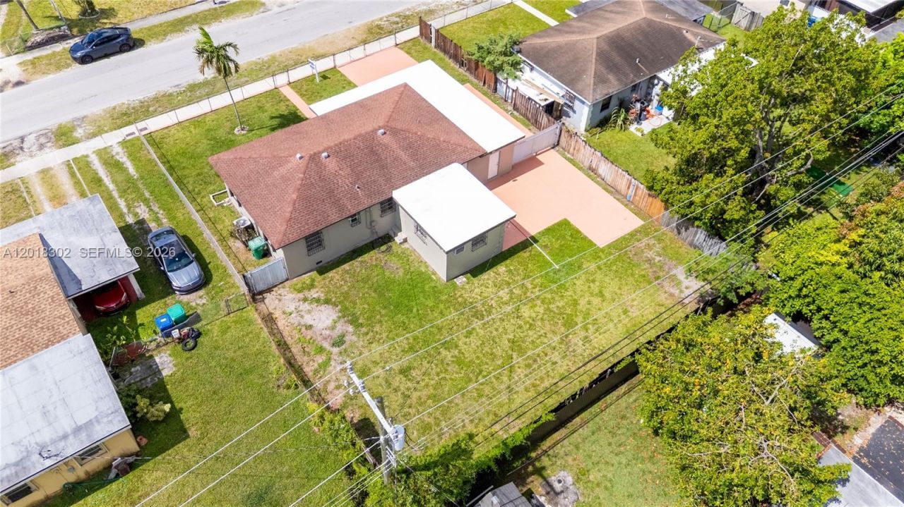 3155 NW 81st Ter , Miami, FL 33147 Photo