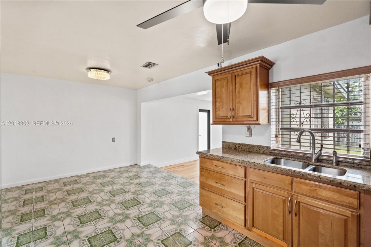 3155 NW 81st Ter , Miami, FL 33147 Photo