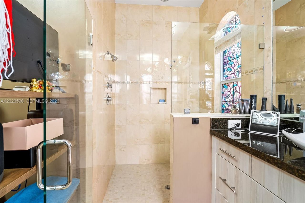 5703 N Sterling Ranch Dr, Davie, FL 33314 Photo
