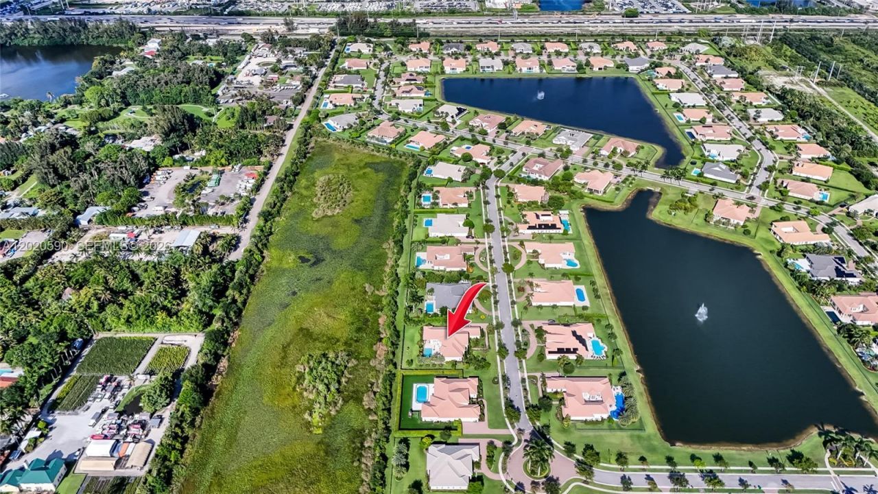 5703 N Sterling Ranch Dr, Davie, FL 33314 Photo