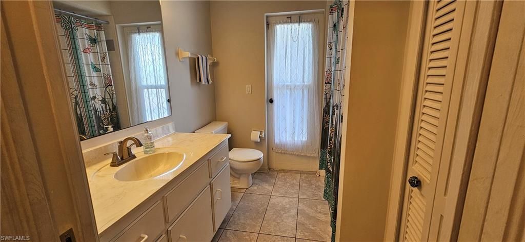 1203 SE 23rd Ter , Cape Coral, FL 33990 Photo