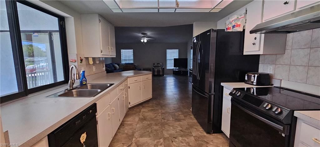 1203 SE 23rd Ter , Cape Coral, FL 33990 Photo
