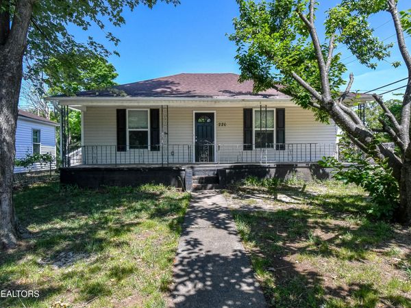 220 Sanderson St, Alcoa, TN 37701