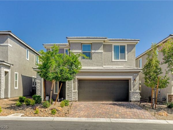7450 Tinley Creek Avenue , Las Vegas, NV 89113