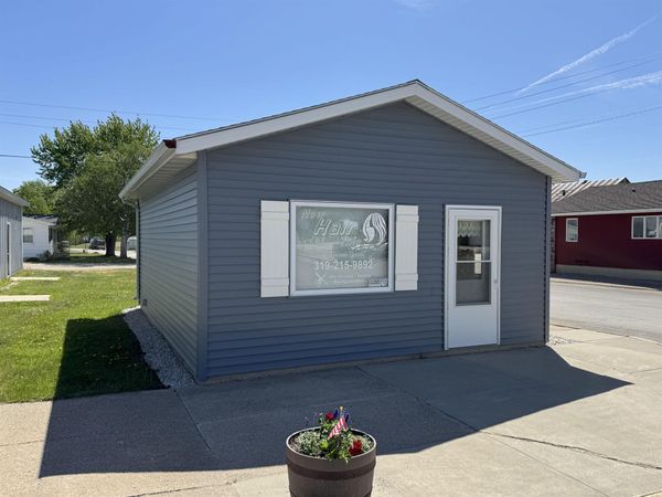 262 N Main Street, Allison, IA 50602