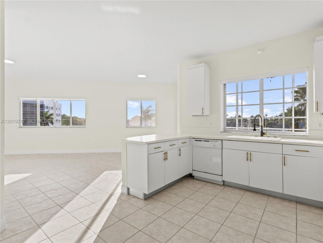 10720 NW 66th St, Unit 308, Doral, FL 33178 Photo
