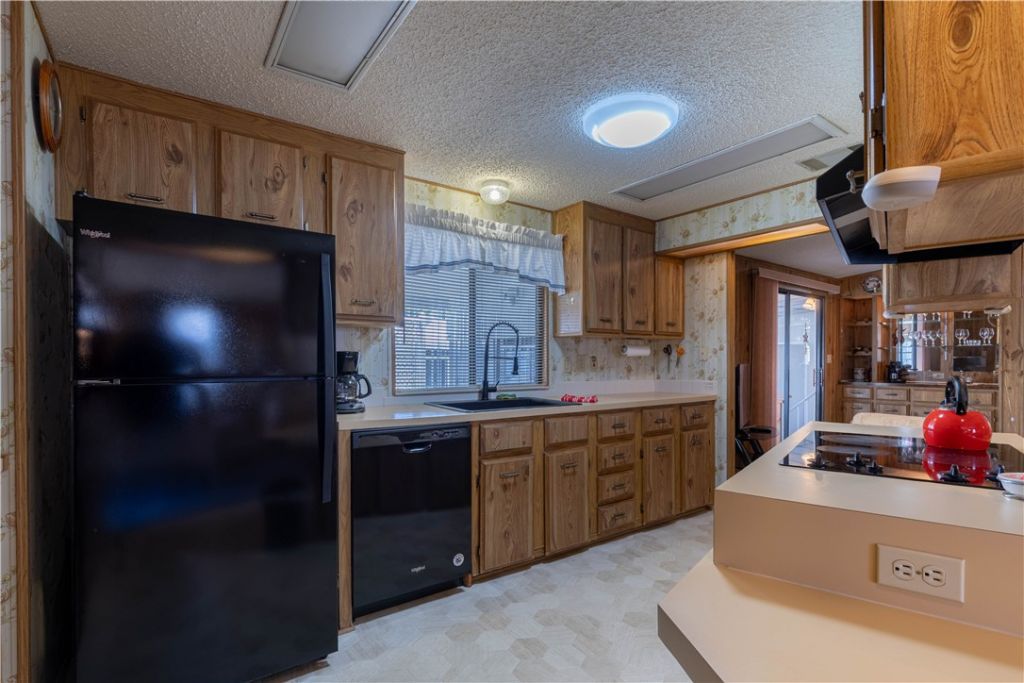 605 Marlin Circle, Barefoot Bay, FL 32958 Photo
