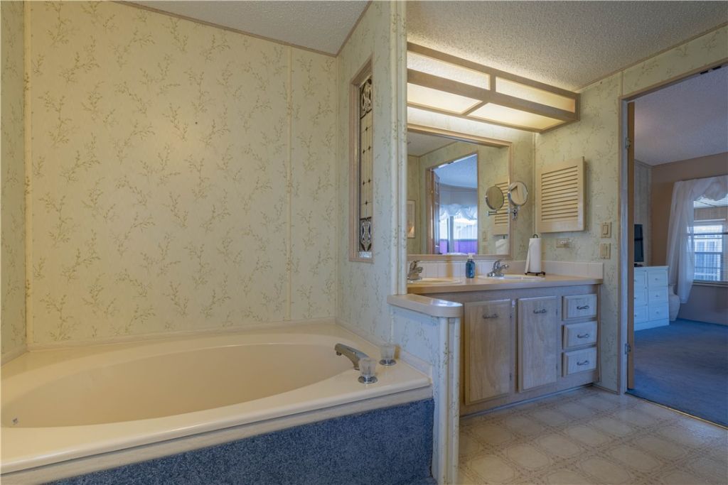 605 Marlin Circle, Barefoot Bay, FL 32958 Photo